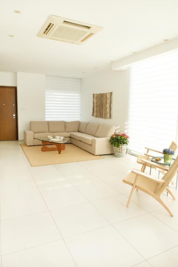 Touch Blue Residences لارنكا المظهر الخارجي الصورة