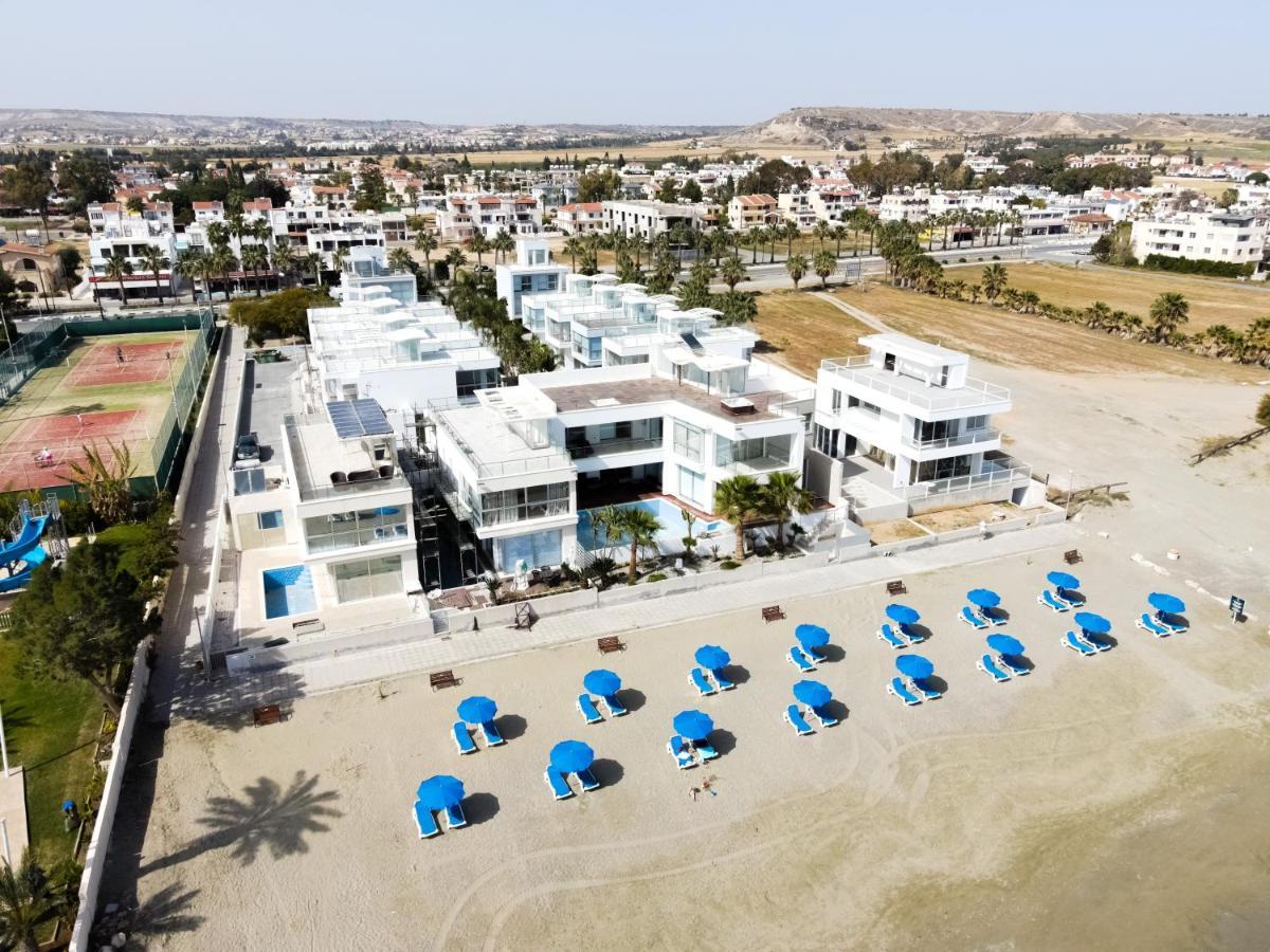 Touch Blue Residences لارنكا المظهر الخارجي الصورة