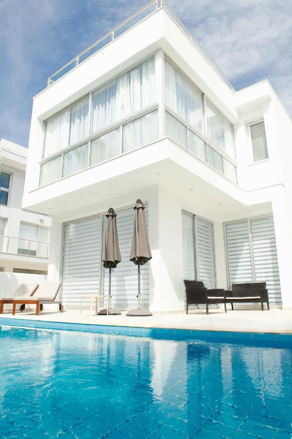 Touch Blue Residences لارنكا المظهر الخارجي الصورة