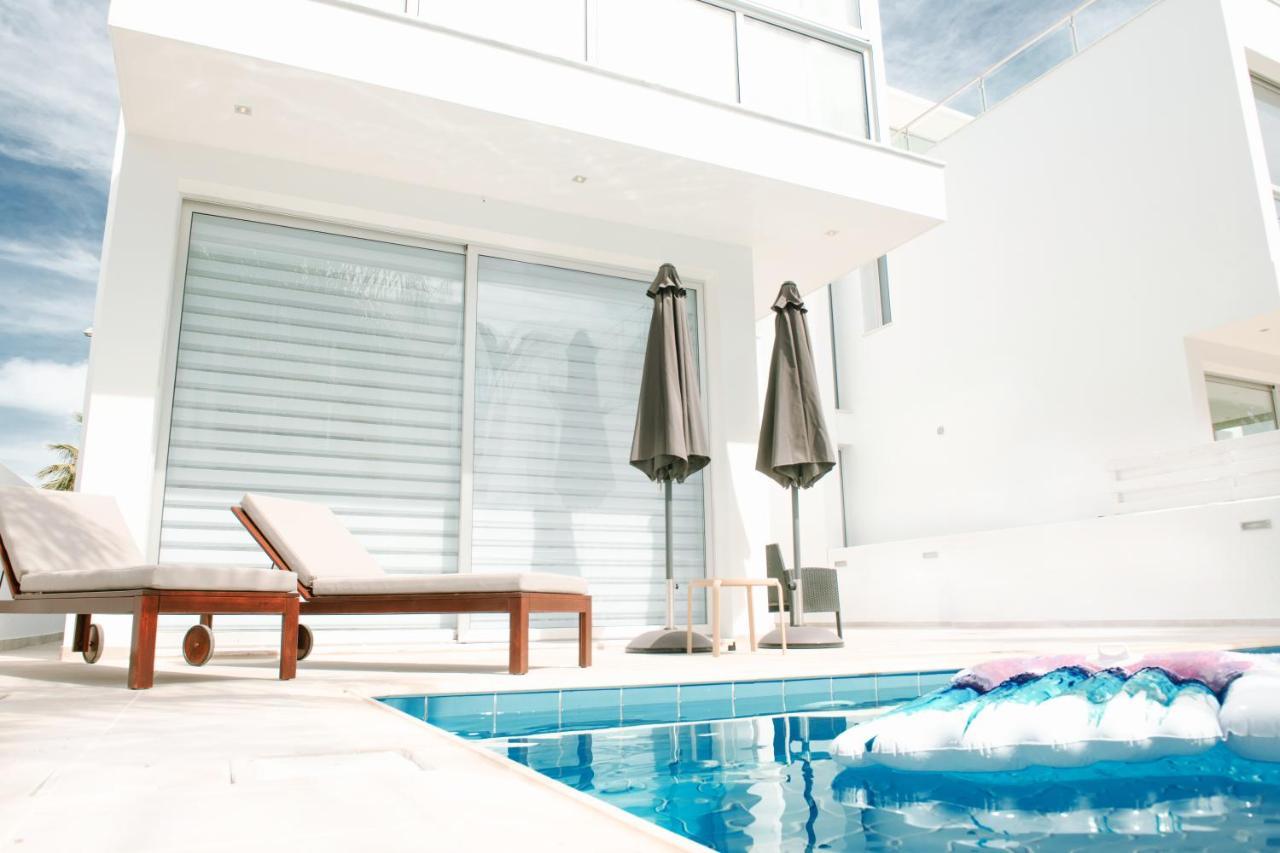 Touch Blue Residences لارنكا المظهر الخارجي الصورة