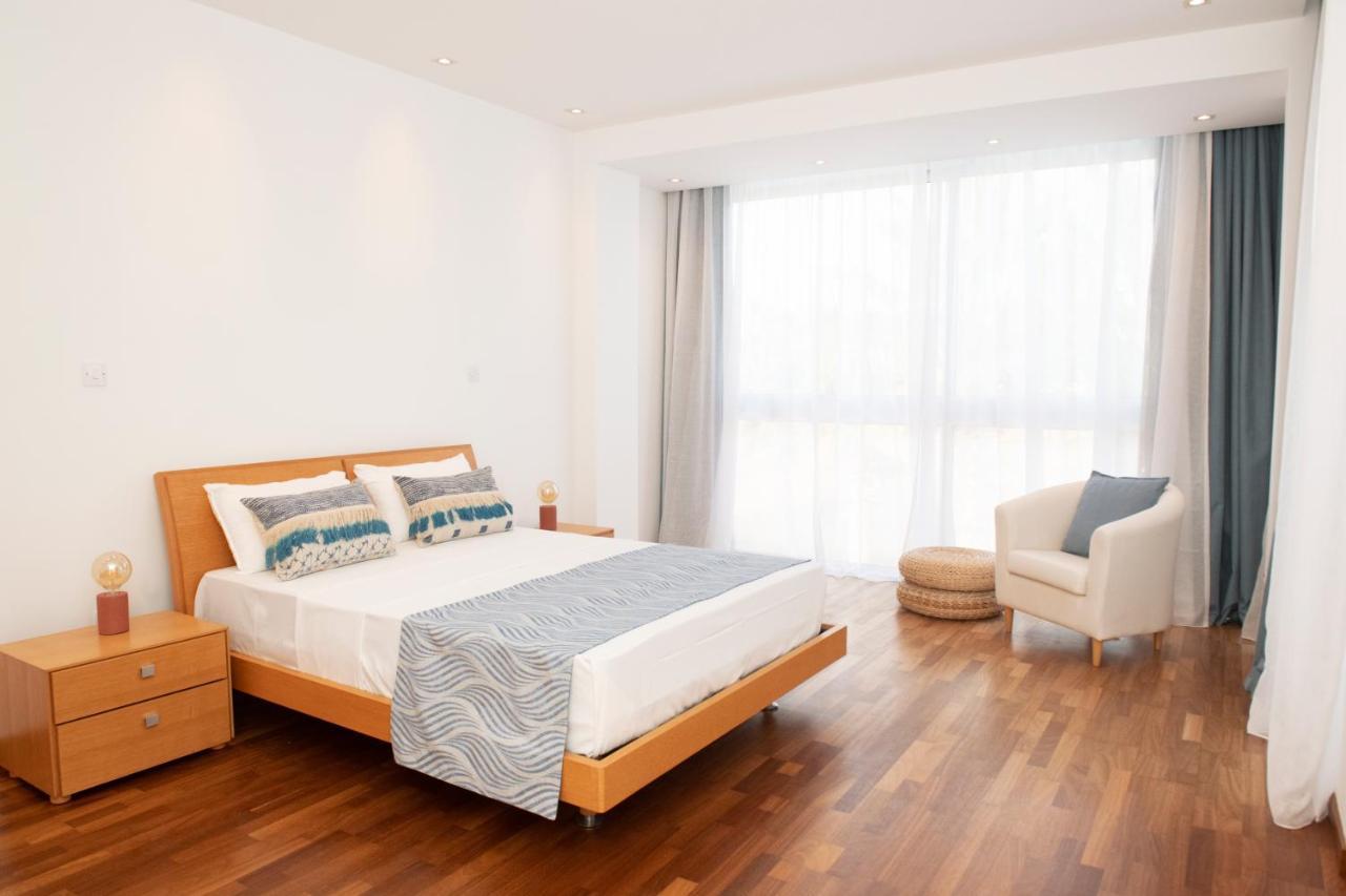 Touch Blue Residences لارنكا المظهر الخارجي الصورة