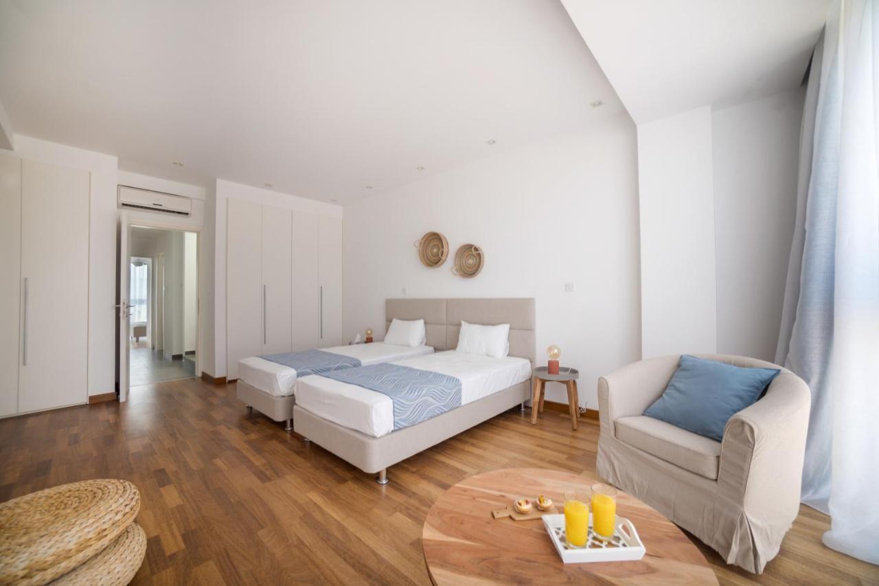 Touch Blue Residences لارنكا المظهر الخارجي الصورة