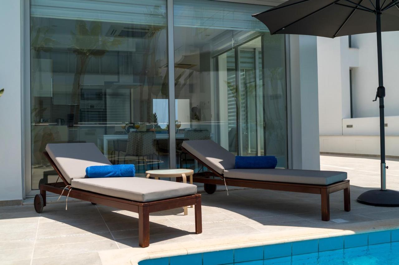 Touch Blue Residences لارنكا المظهر الخارجي الصورة